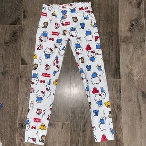 Hello kitty X levi’s mid rise jeans